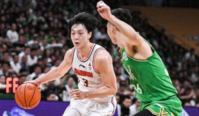 麟、胡明轩复出周琦对手受伤！CBA快讯郭艾伦眼部痊愈张镇(图2)